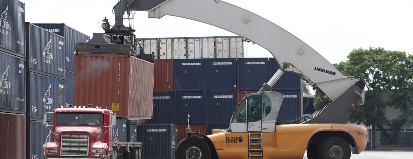 truck-crane-2582041_1920
